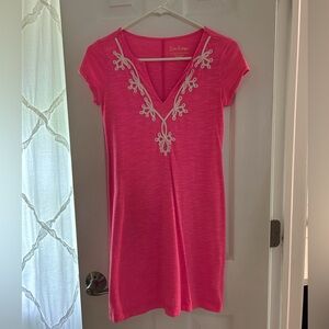 Lilly Pulitzer t-shirt dress